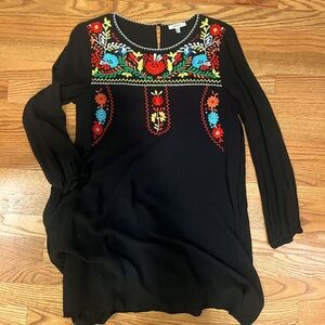 Embroidered blouse/tunic